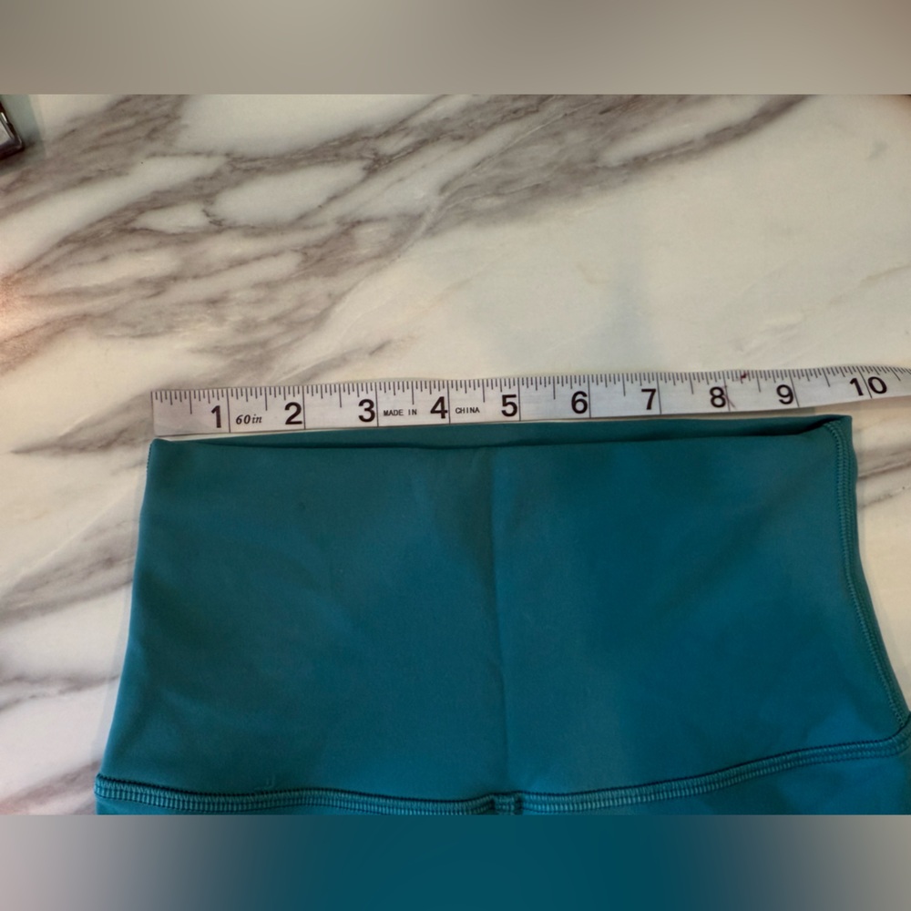 Lululemon Wunder Train High Rise Short 8" - Picture 4 of 7